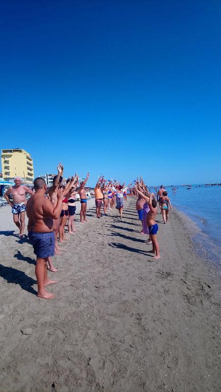 Strand Hotel Colorado Lido Di Savio Eksteriør bilde